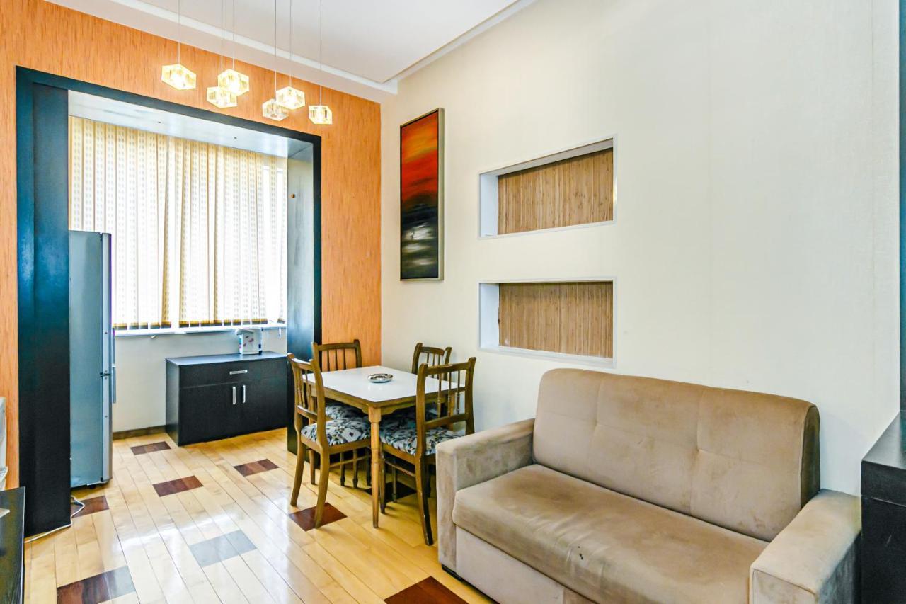 Lovely Sweet Apartment Baku Luaran gambar